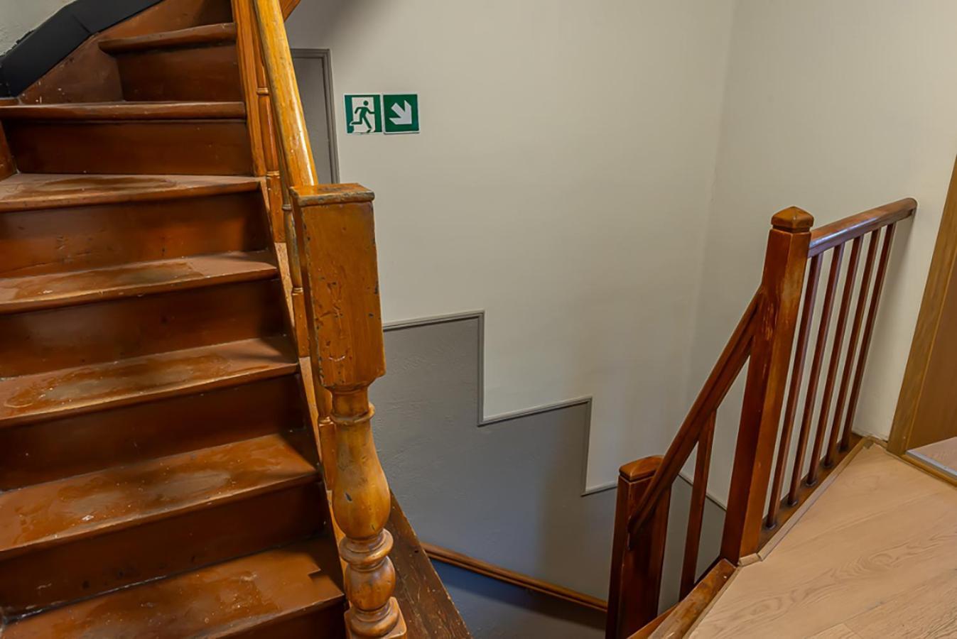 Guesthouses By Hotel Van Eyck Маасейк Екстериор снимка